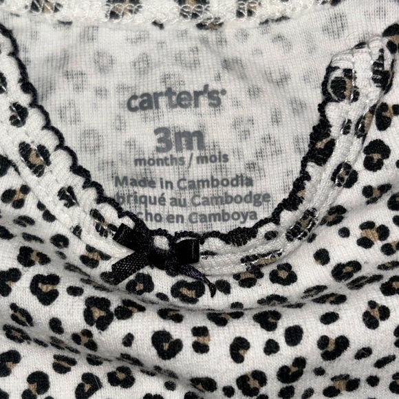 🎉Carter's 3M Cheetah print overalls - Picture 3 of 4